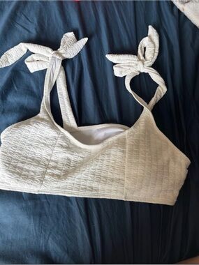 White shoulder tie bikini top